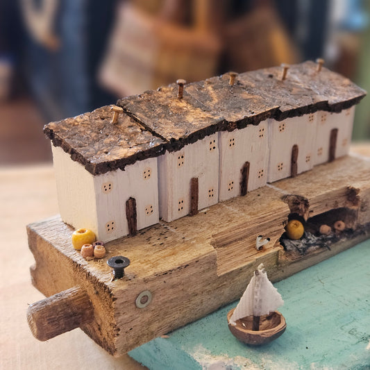 Black & Gold Driftwood House