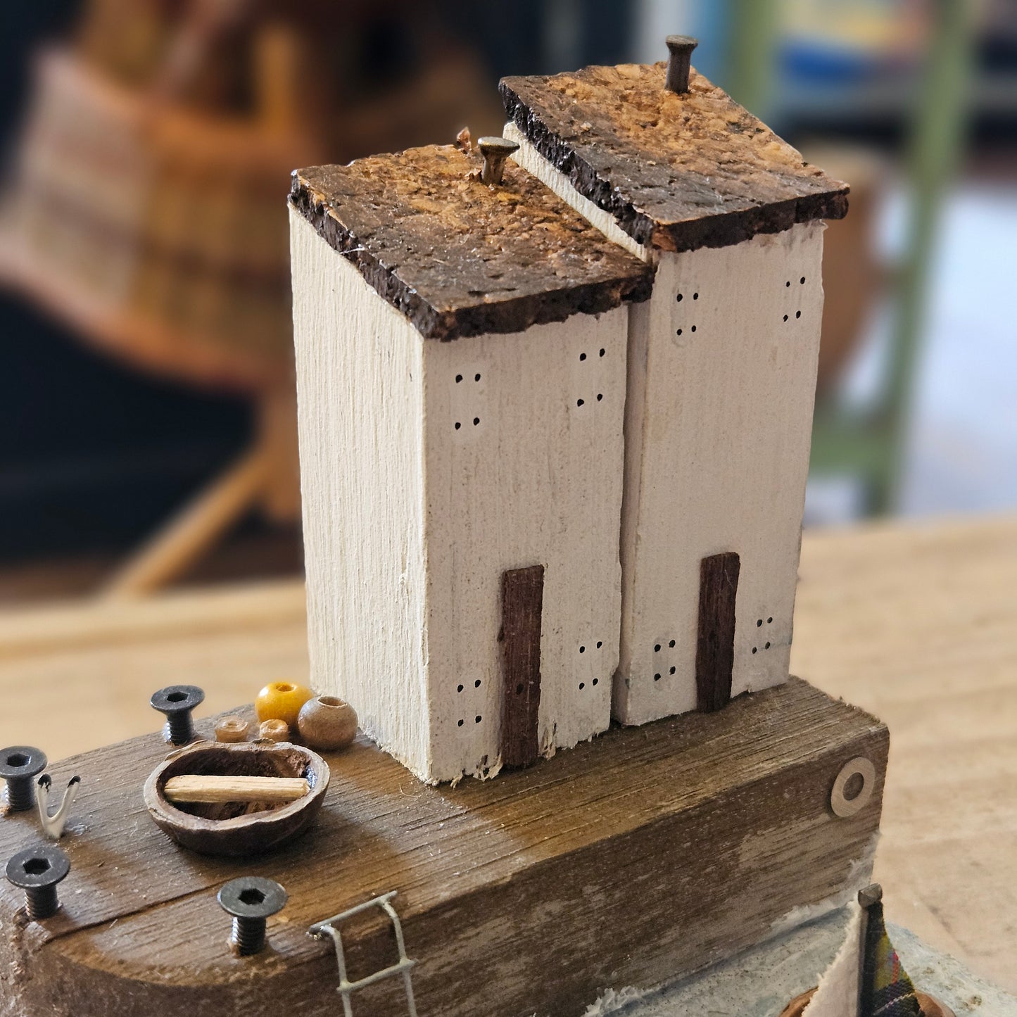 'Ansum Driftwood House